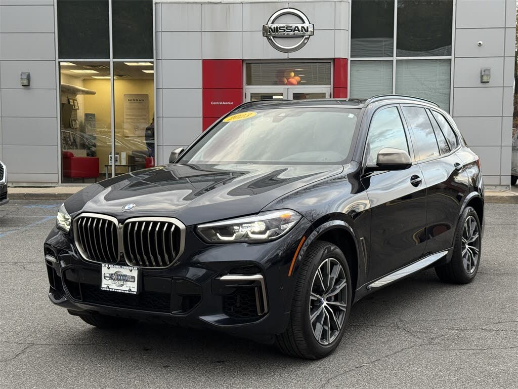 2023 BMW X5 M50i xDrive AWD