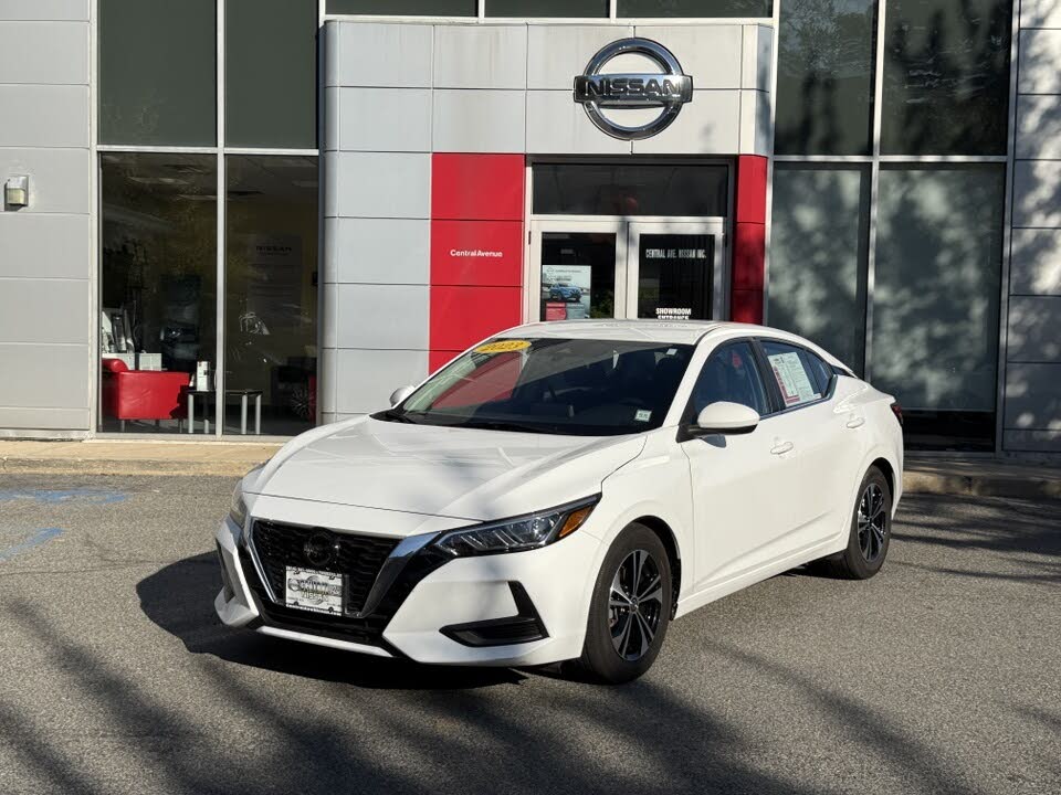 2023 Nissan Sentra SV FWD