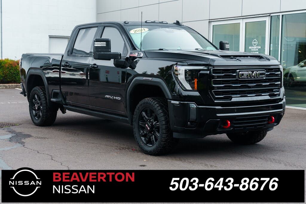 2024 GMC Sierra 3500HD AT4 Crew Cab 4WD