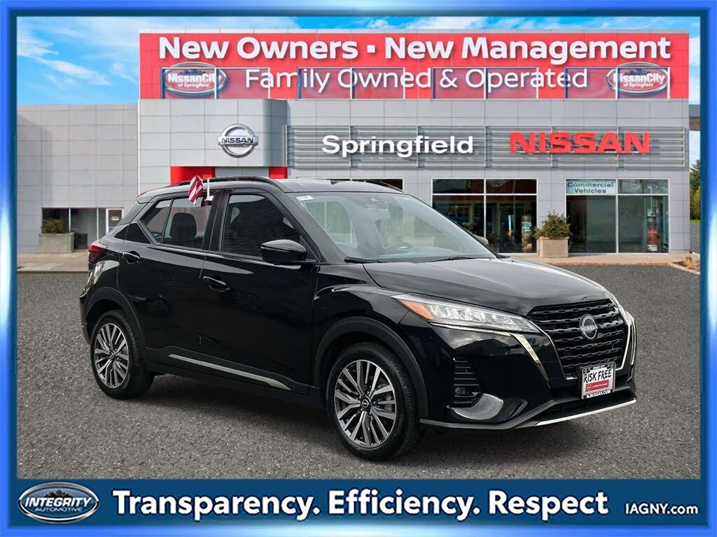 2024 Nissan Kicks SR FWD