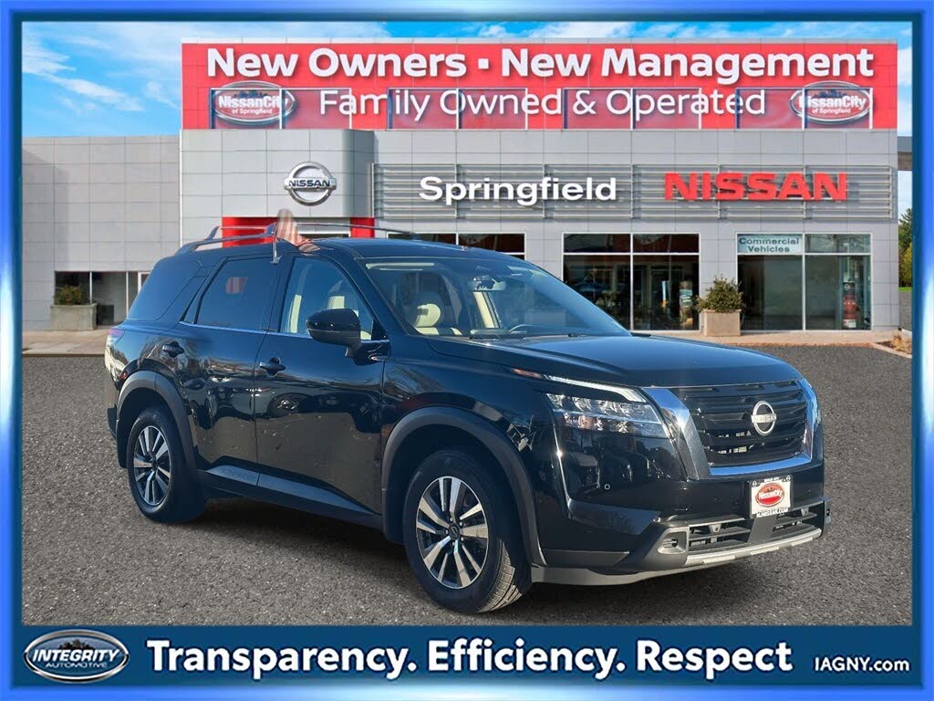 2024 Nissan Pathfinder SL 4WD