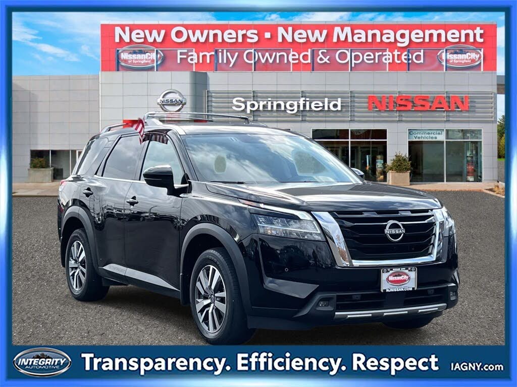 2024 Nissan Pathfinder SL 4WD