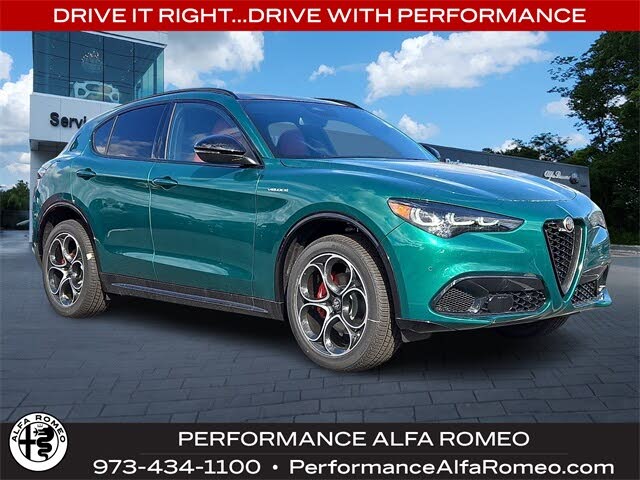 2025 Alfa Romeo Stelvio AWD