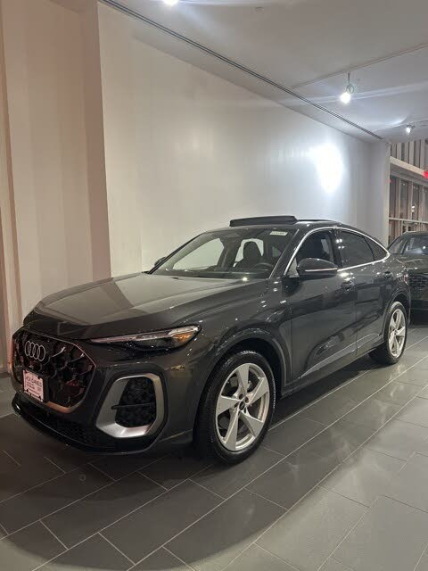 2025 Audi Q5 Sportback quattro Prestige S Line 45 TFSI