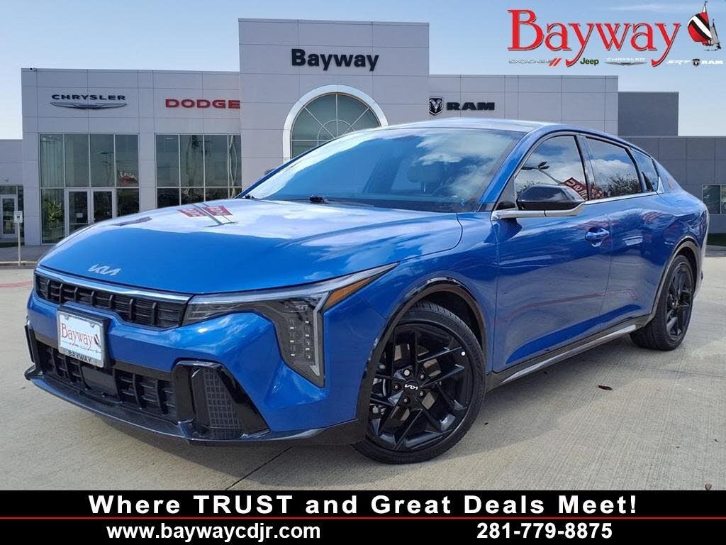 2025 Kia K4 GT-Line Turbo FWD