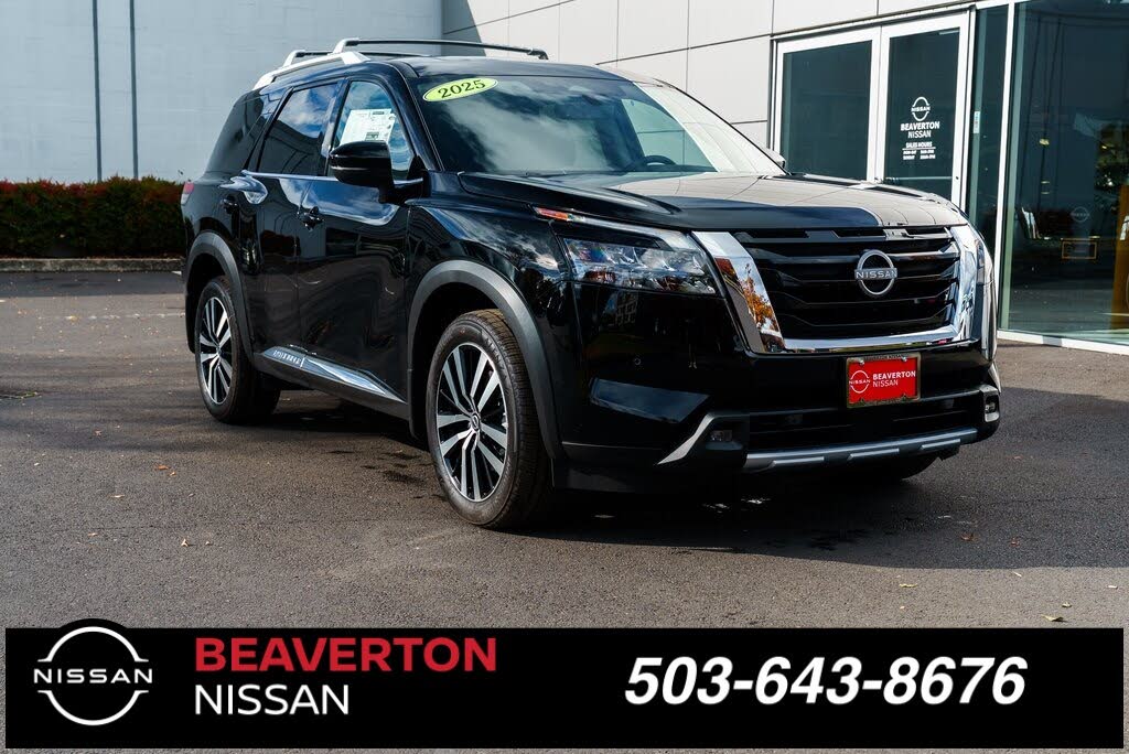2025 Nissan Pathfinder Platinum 4WD