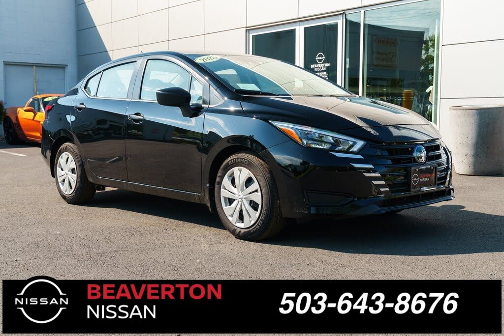 2025 Nissan Versa S FWD