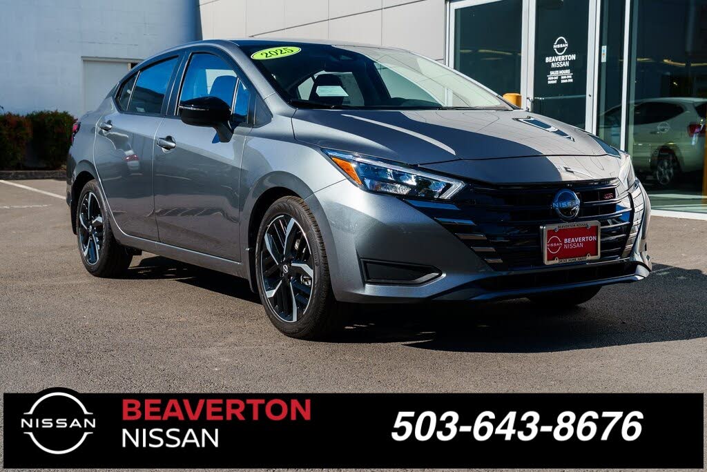 2025 Nissan Versa SR FWD