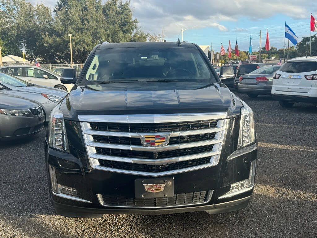2016 Cadillac Escalade ESV Luxury RWD