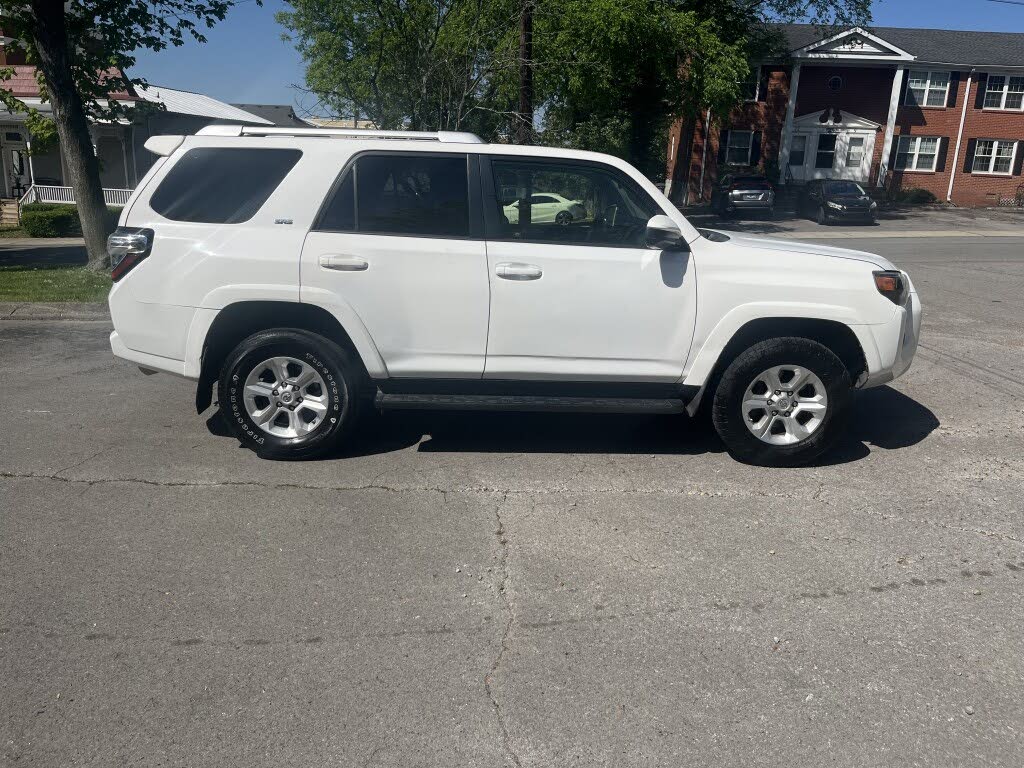 2018 Toyota 4Runner SR5 4WD
