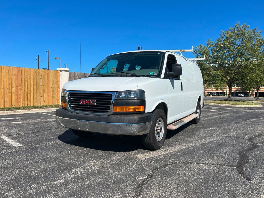 2019 GMC Savana Cargo 2500 RWD