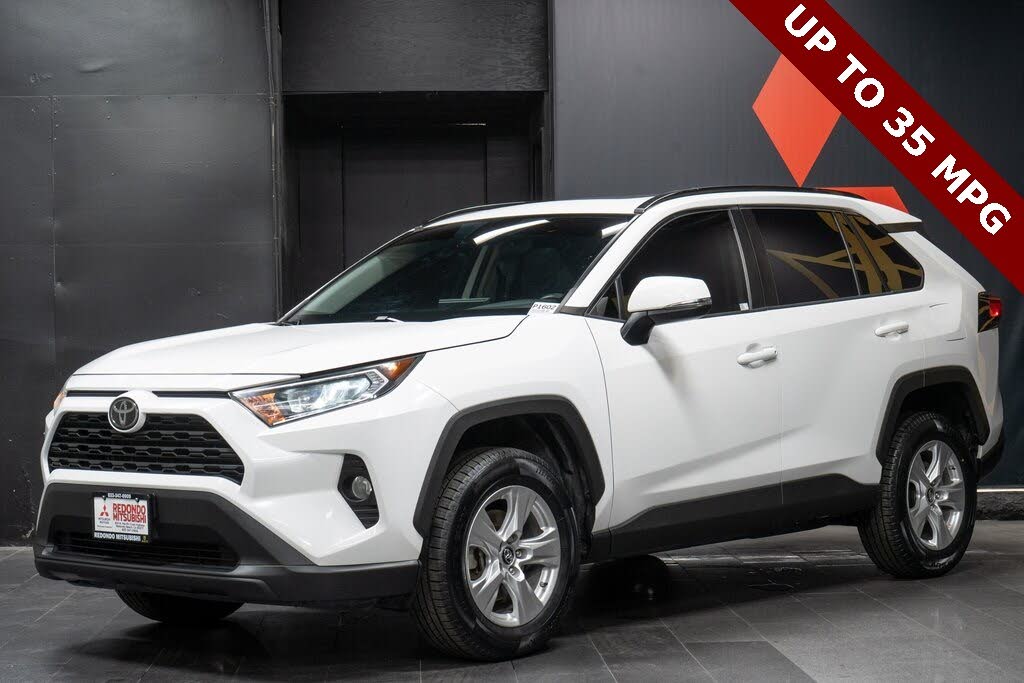 2019 Toyota RAV4 XLE FWD