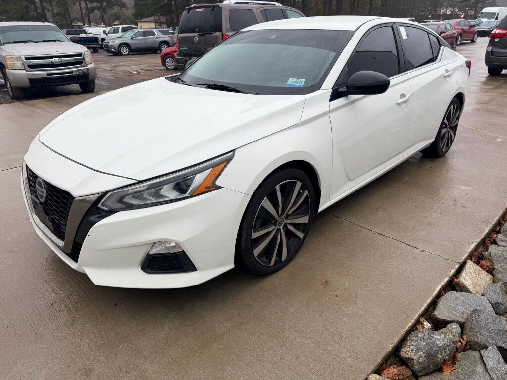 2020 Nissan Altima 2.5 SR FWD