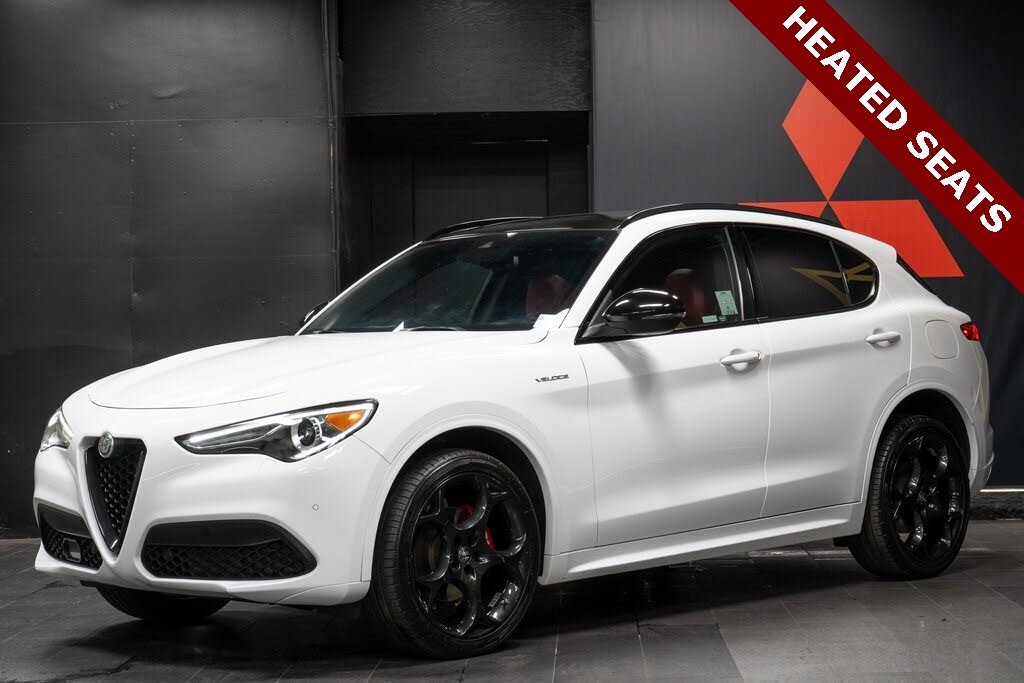 2022 Alfa Romeo Stelvio Veloce AWD
