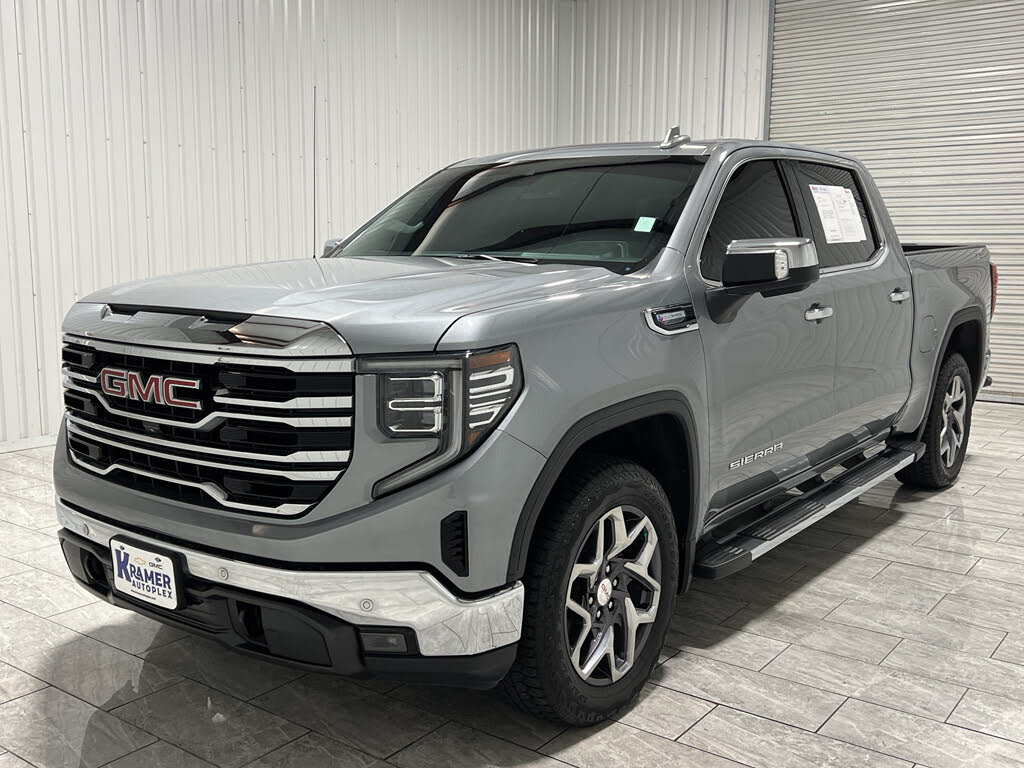 2023 GMC Sierra 1500 SLT Crew Cab 4WD