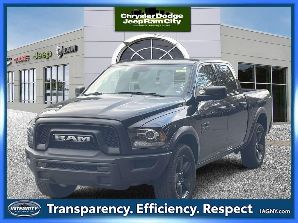 2024 RAM 1500 Classic Warlock Crew Cab 4WD