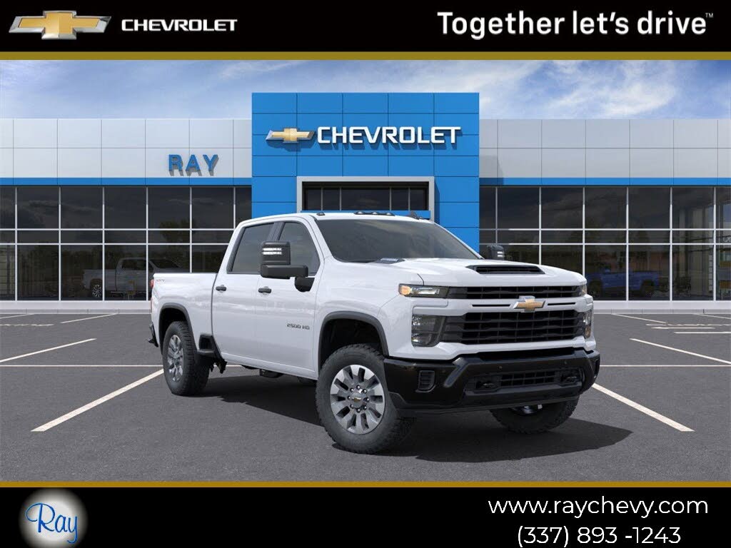 2025 Chevrolet Silverado 2500HD Custom Crew Cab 4WD