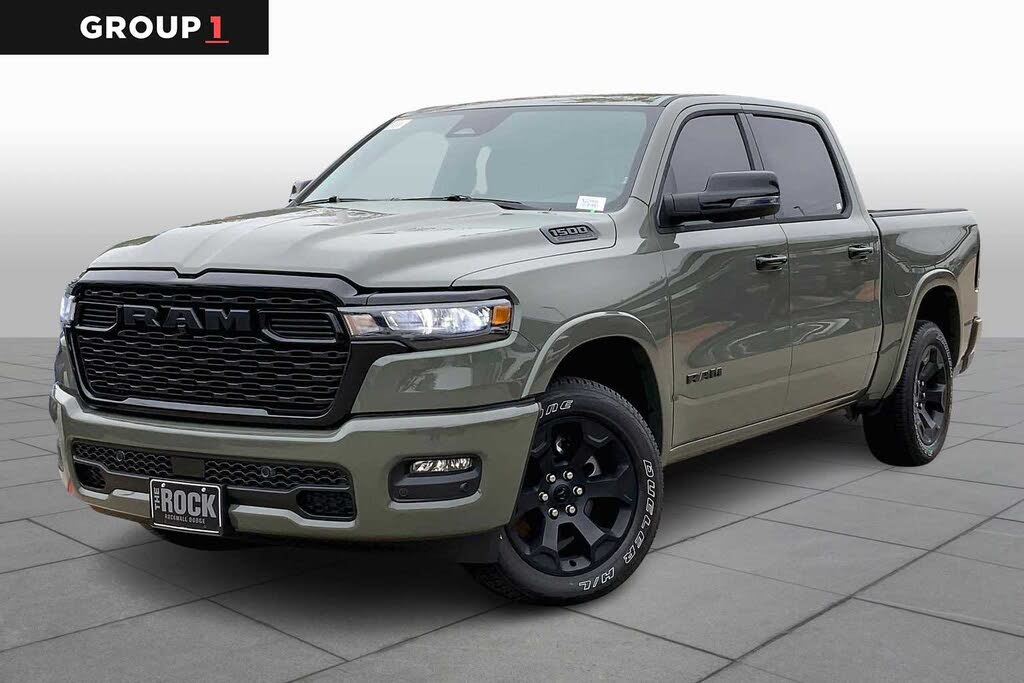 2026 RAM 1500 Lone Star Crew Cab 4WD