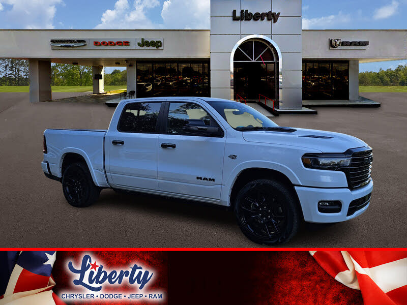 2026 RAM 1500 Laramie Crew Cab 4WD