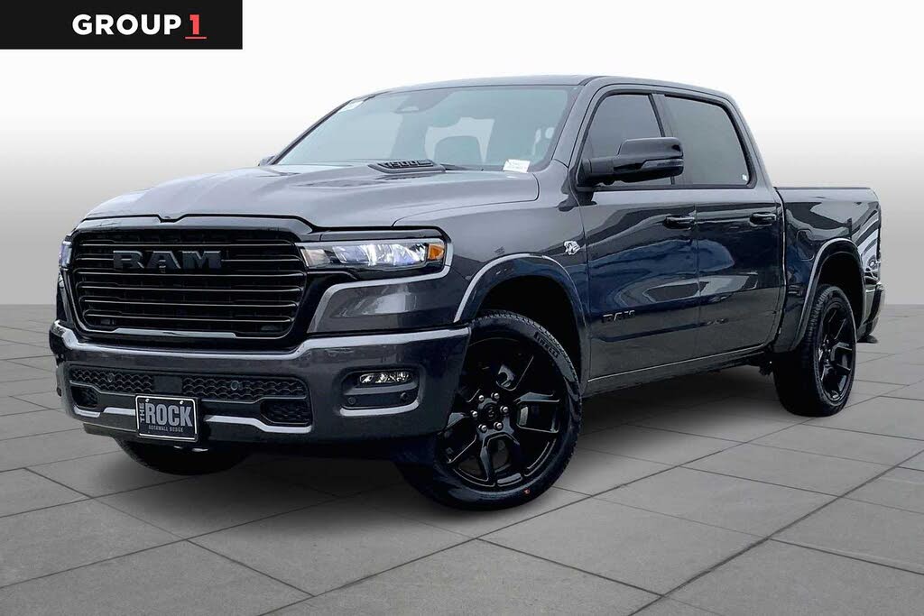 2026 RAM 1500 Laramie Crew Cab 4WD