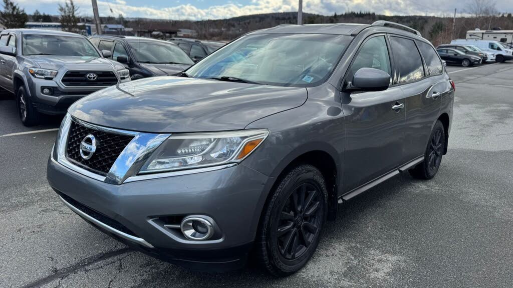 2015 Nissan Pathfinder SV 4WD