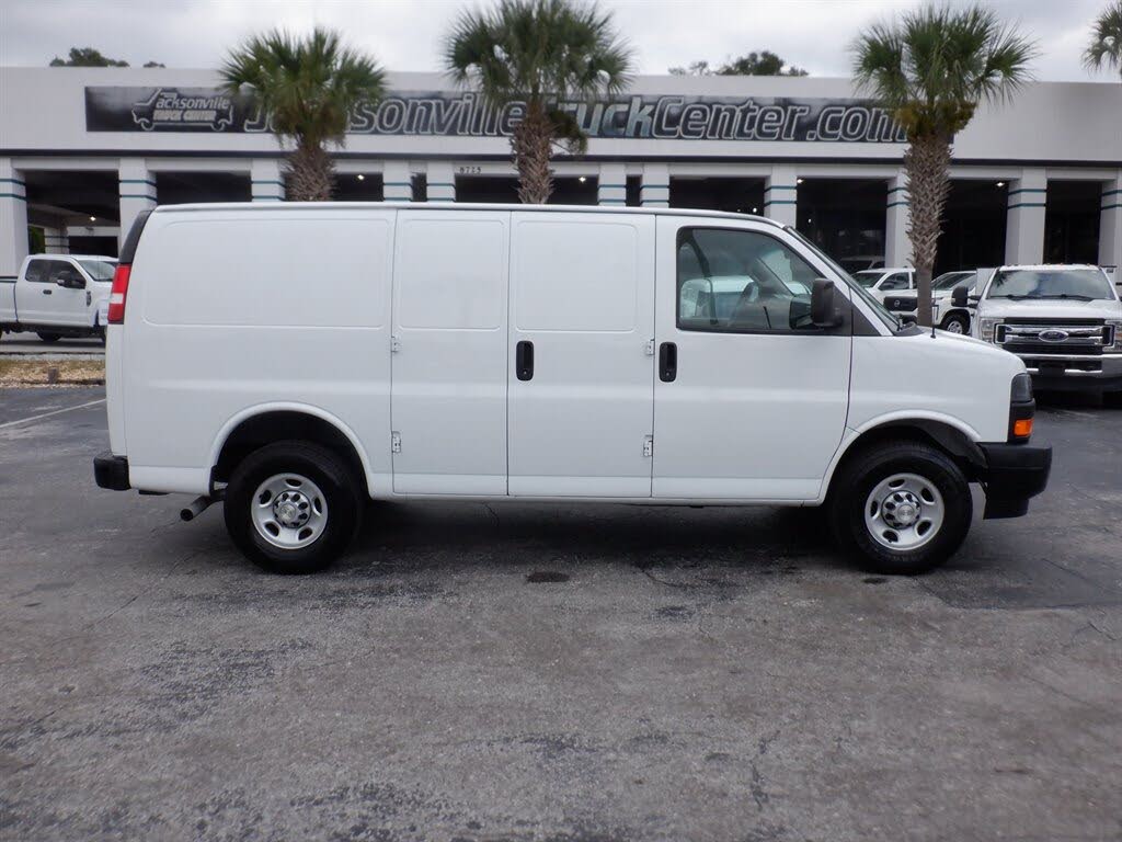 2021 Chevrolet Express Cargo 2500 RWD