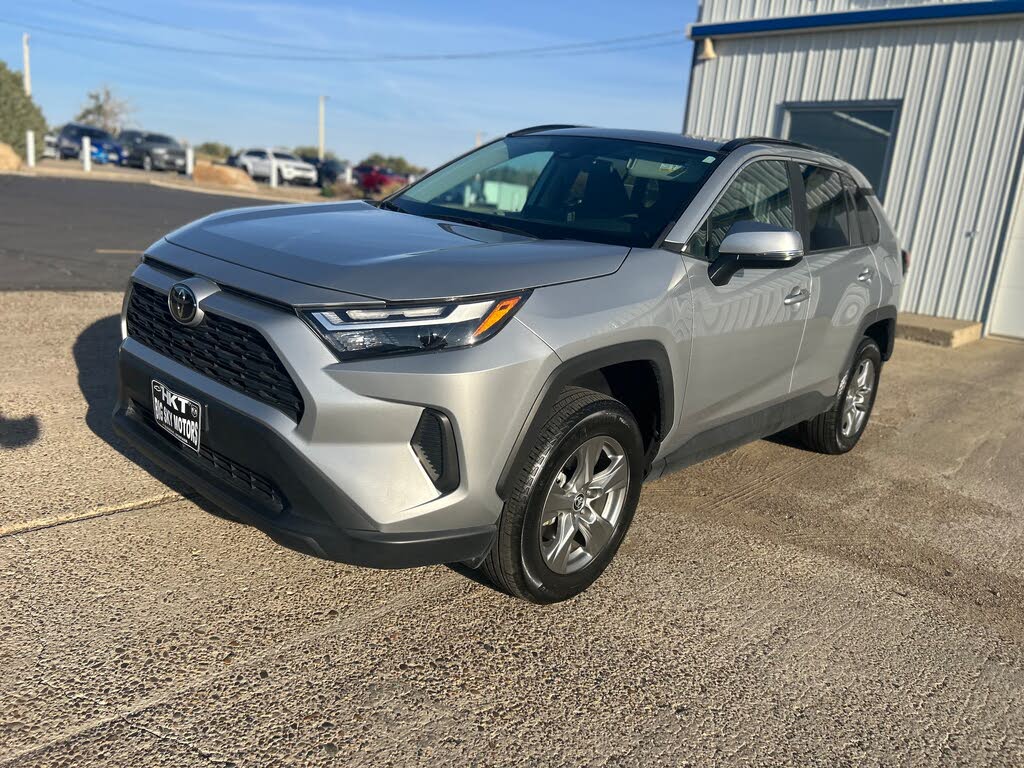 2024 Toyota RAV4 XLE AWD