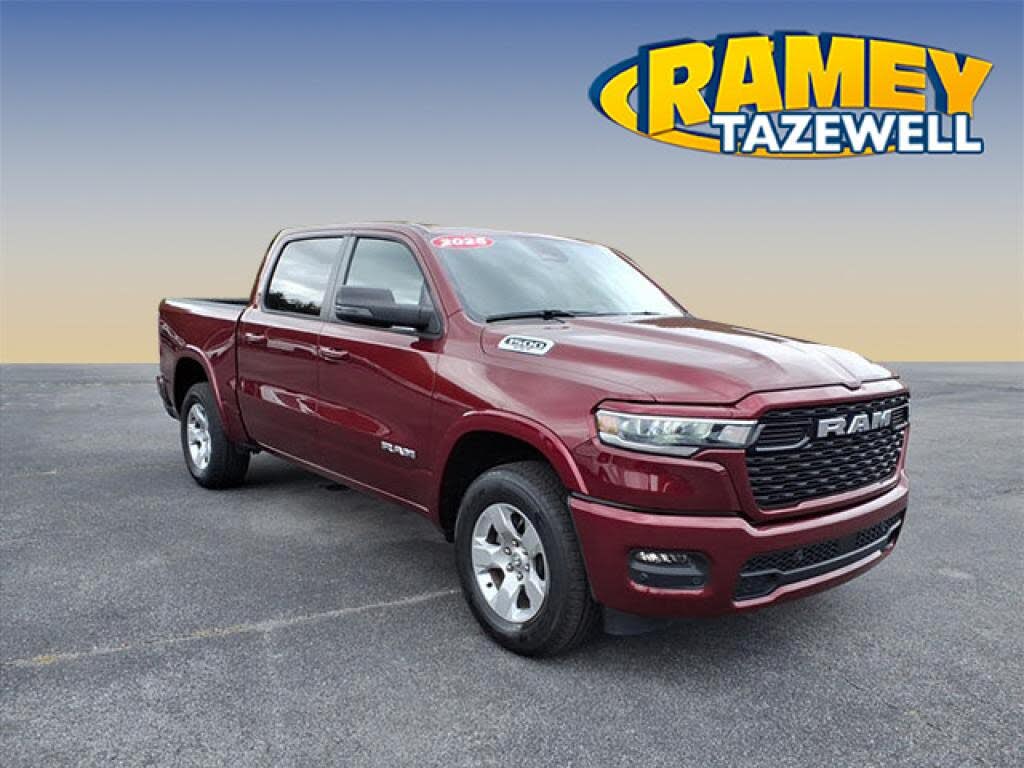 2025 RAM 1500 Big Horn Crew Cab 4WD