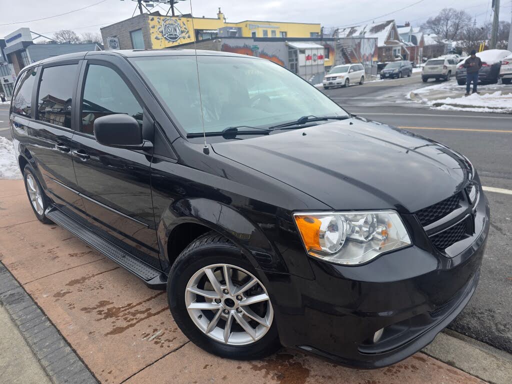 Dodge Grand Caravan SXT FWD 2016