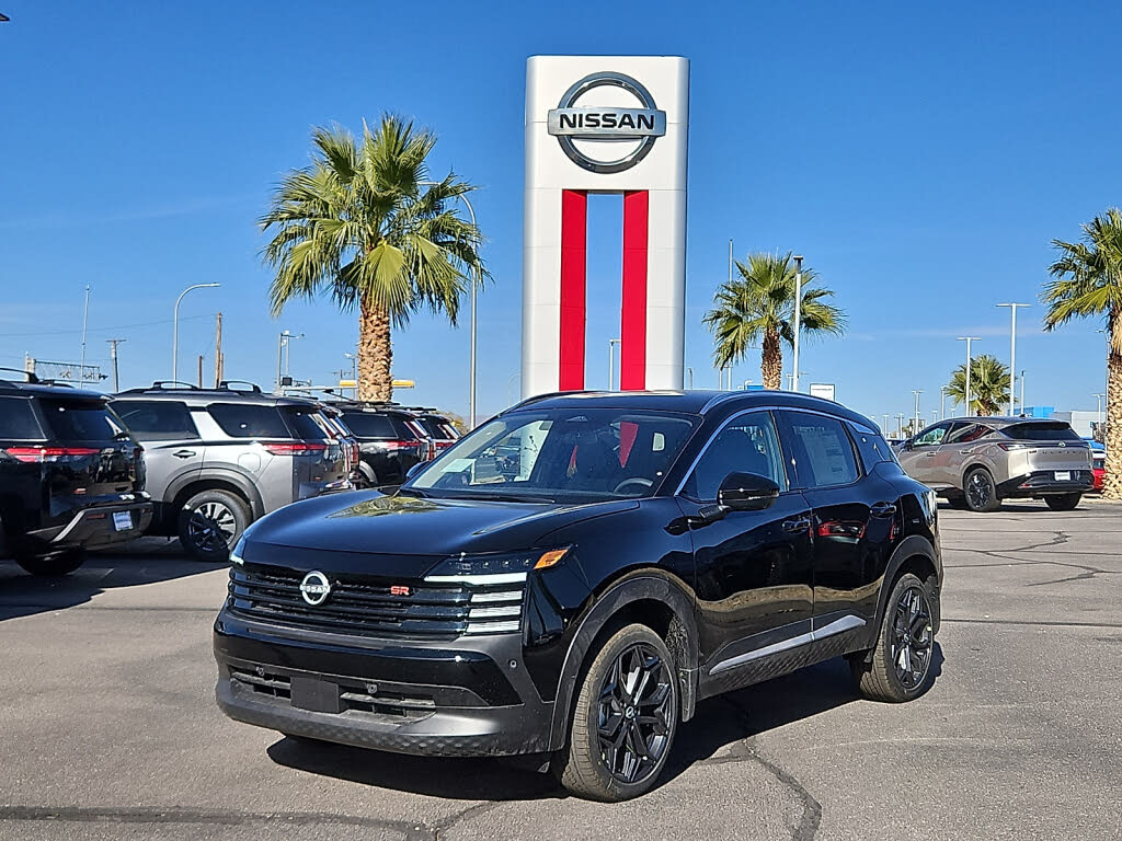 2026 Nissan Kicks SR FWD