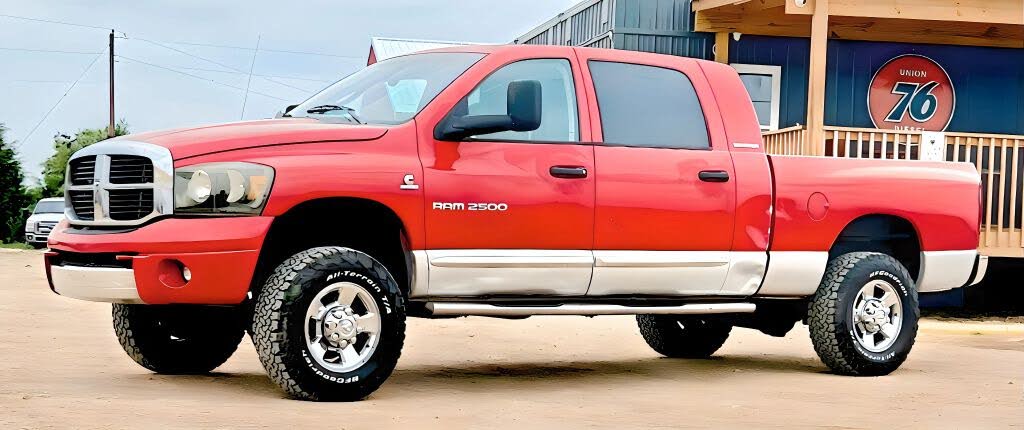 2006 Dodge RAM 2500 Laramie Mega Cab 4WD