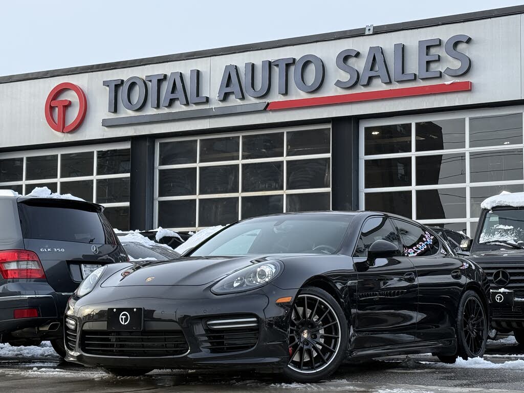 2014 Porsche Panamera GTS