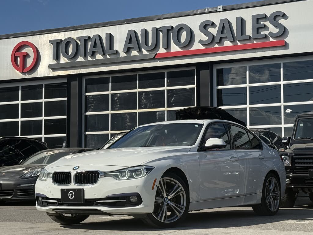 BMW 3 Series 330i xDrive Sedan AWD 2017