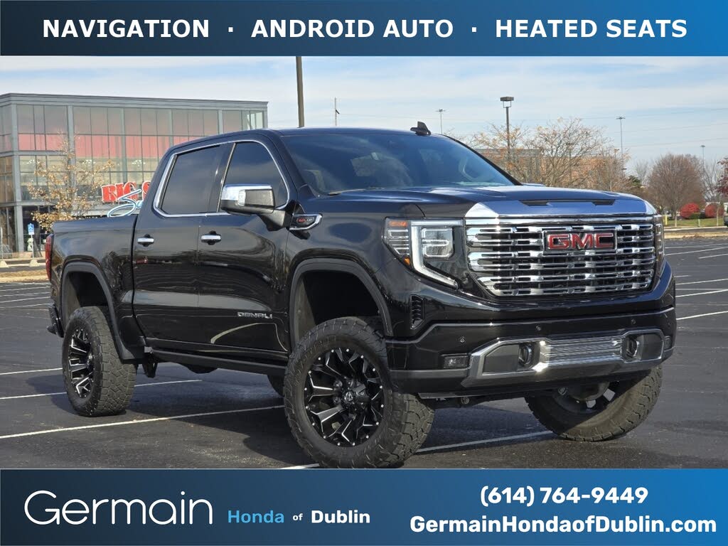 2023 GMC Sierra 1500 Denali Crew Cab 4WD
