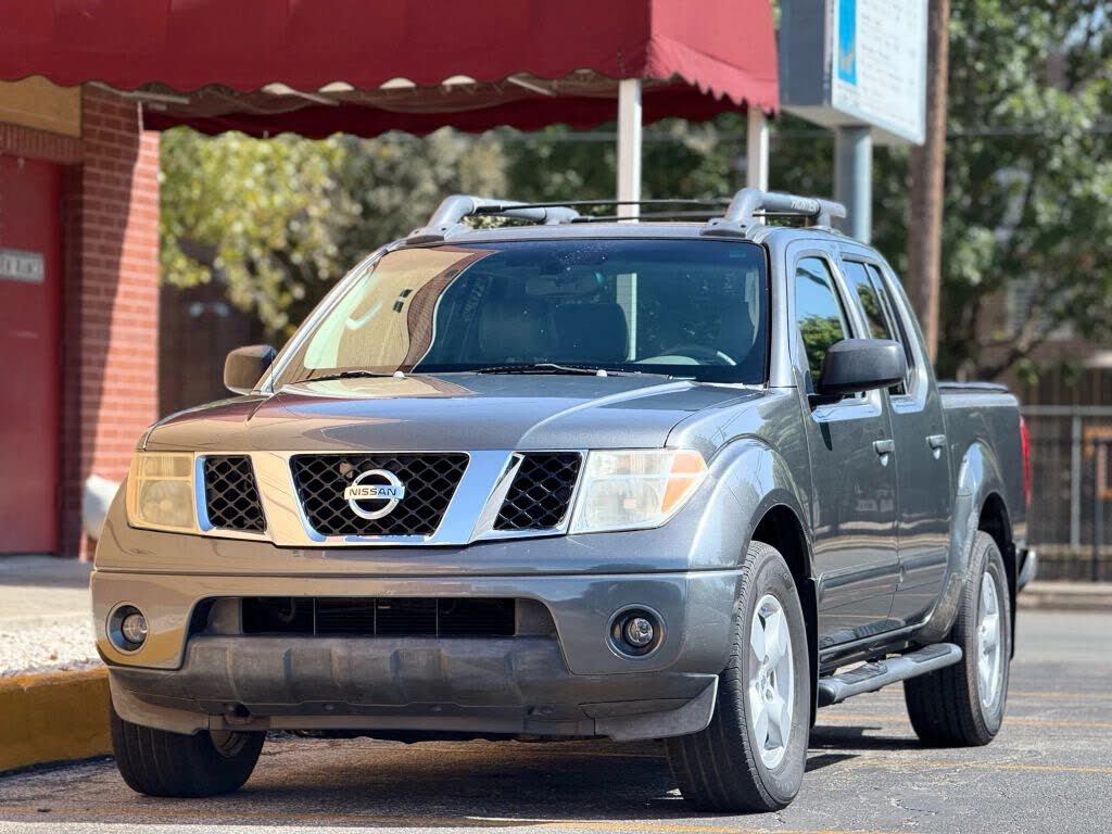 2005 Nissan Frontier 4 Dr LE Crew Cab SB