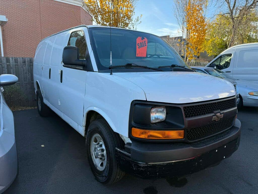2015 Chevrolet Express Cargo 2500 RWD