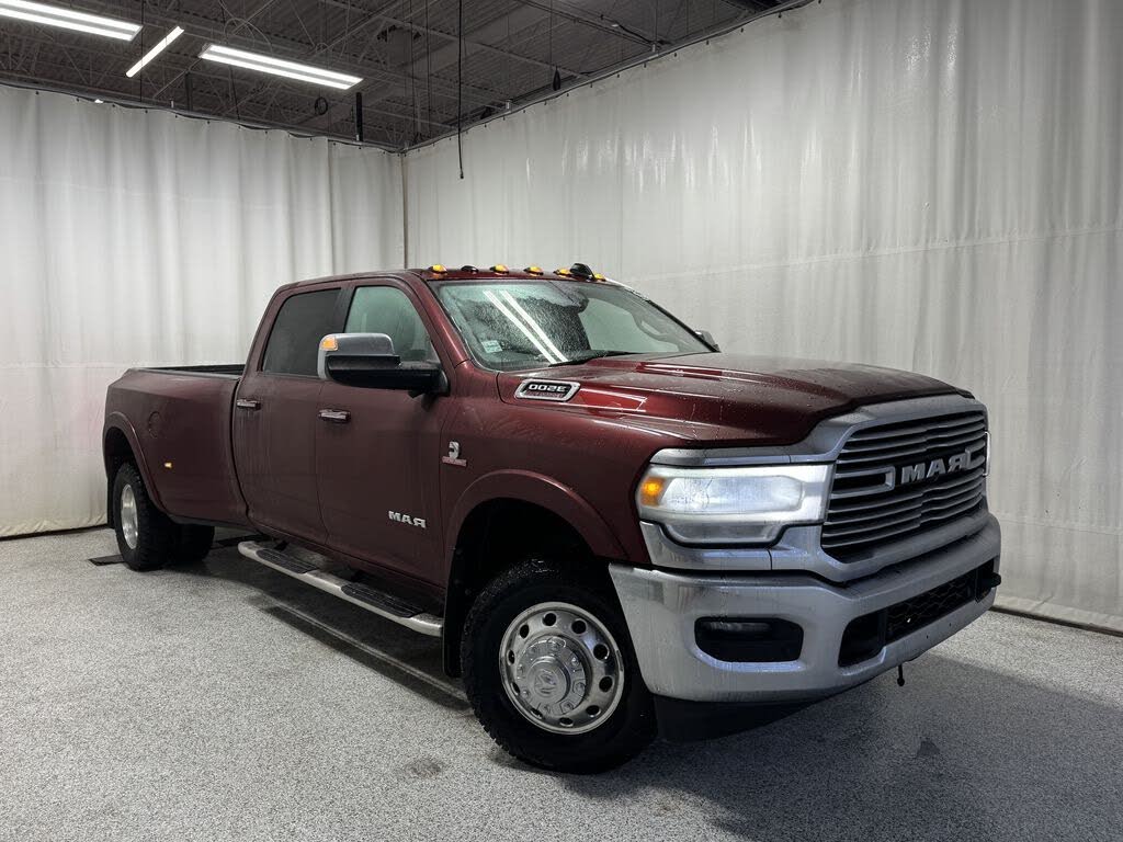 RAM 3500 Laramie Crew Cab LB DRW 4WD 2019