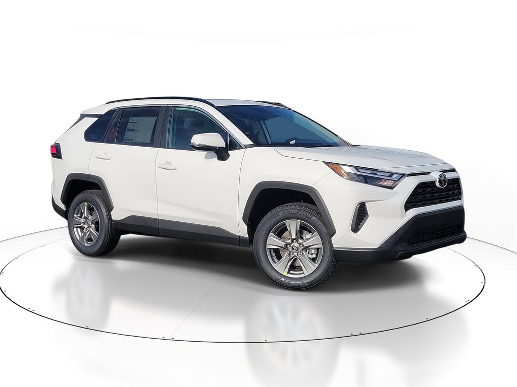 2025 Toyota RAV4 XLE AWD