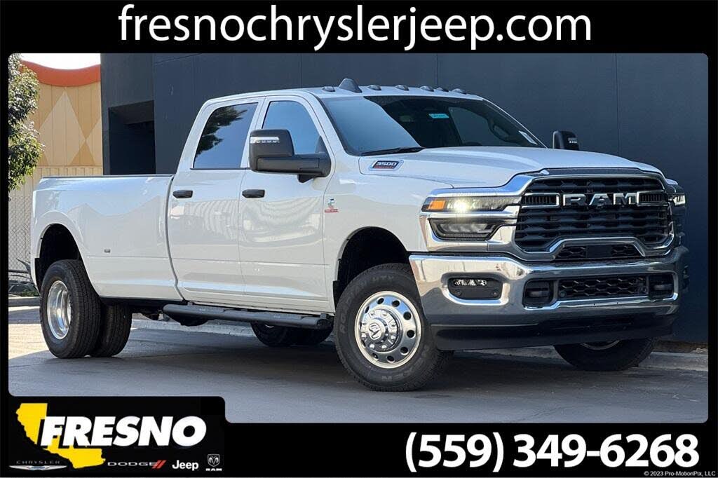 2026 RAM 3500 Tradesman Crew Cab LB DRW 4WD