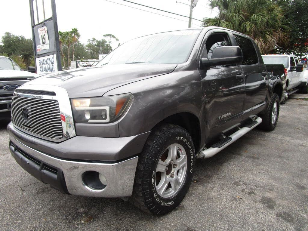 2011 Toyota Tundra Grade 4.6L V8 CrewMax Cab RWD