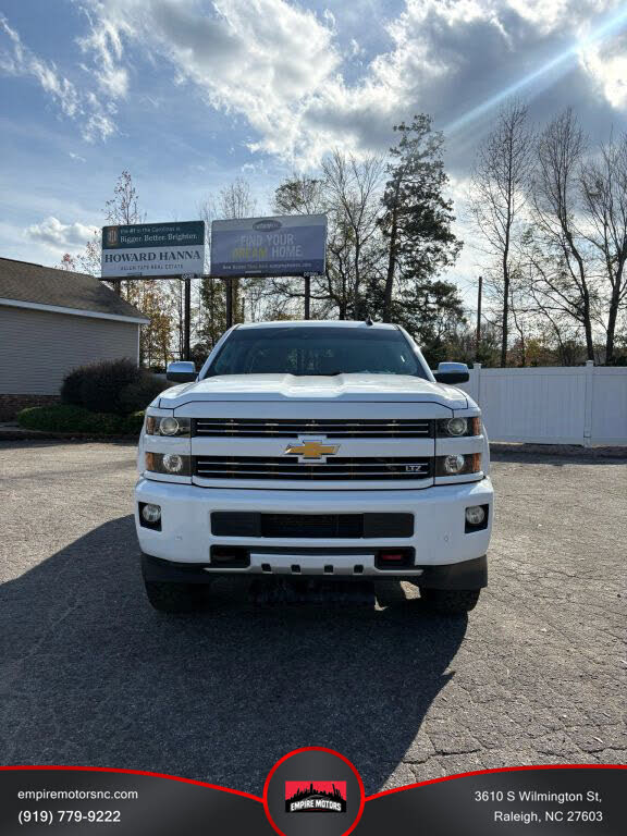 2016 Chevrolet Silverado 2500HD LTZ Crew Cab 4WD