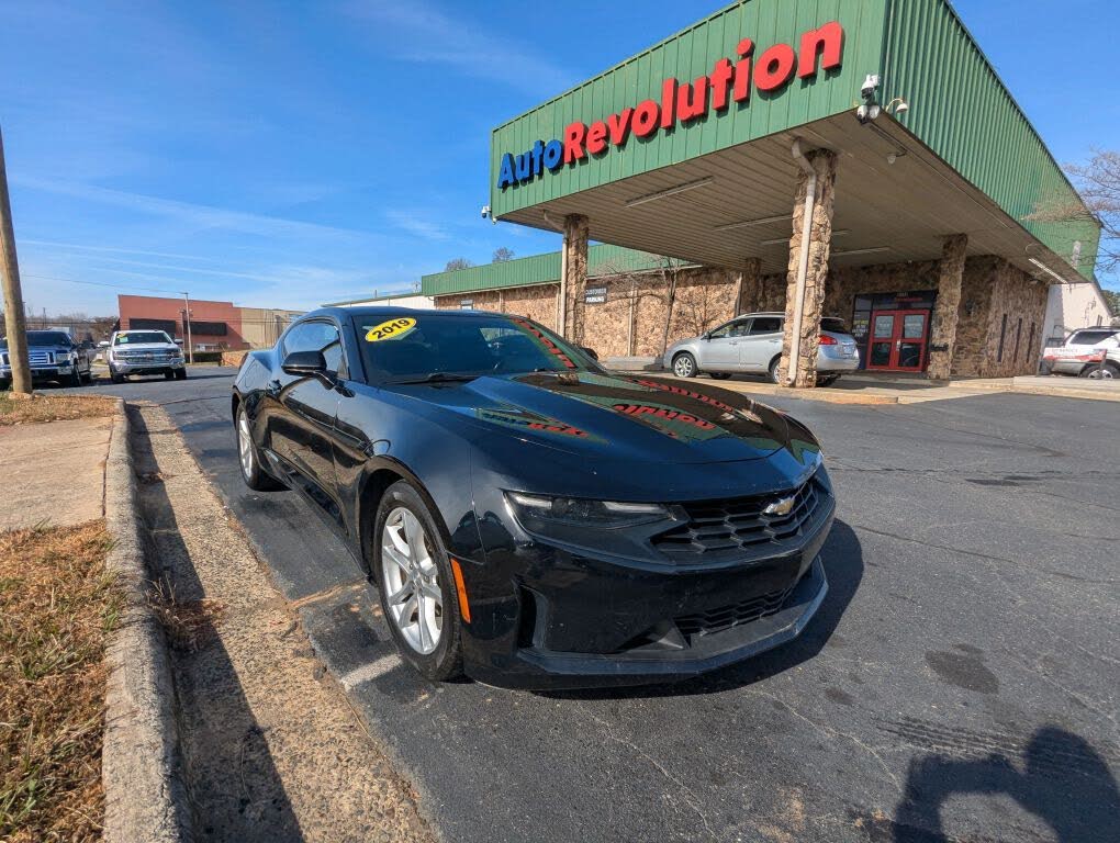 2019 Chevrolet Camaro LS Coupe RWD