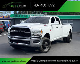 RAM 3500 Tradesman Crew Cab LB DRW 4WD