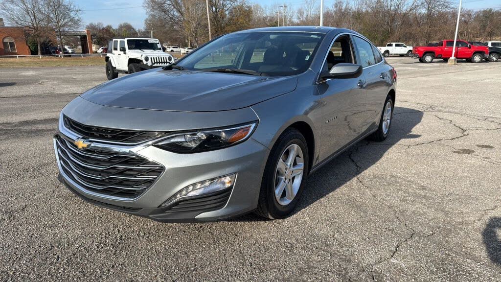2024 Chevrolet Malibu LT with 1LT FWD