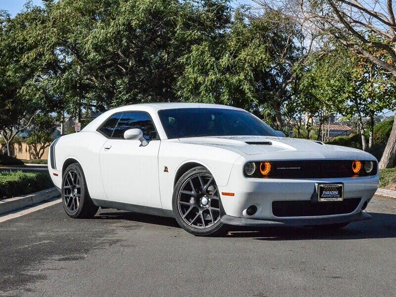 2015 Dodge Challenger R/T Scat Pack RWD