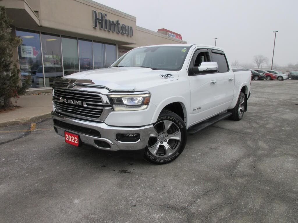 2022 RAM 1500 Laramie Crew Cab 4WD