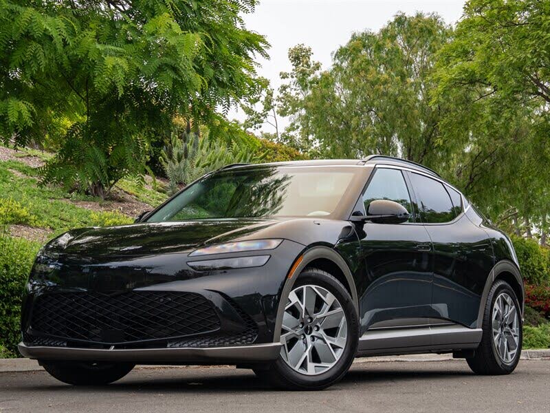 2025 Genesis GV60 Standard FWD