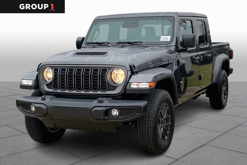 2026 Jeep Gladiator Sport S Crew Cab 4WD