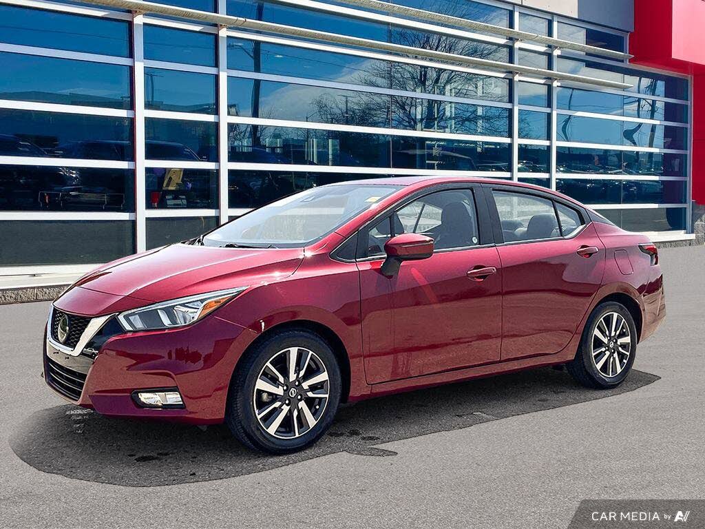 2021 Nissan Versa SV FWD
