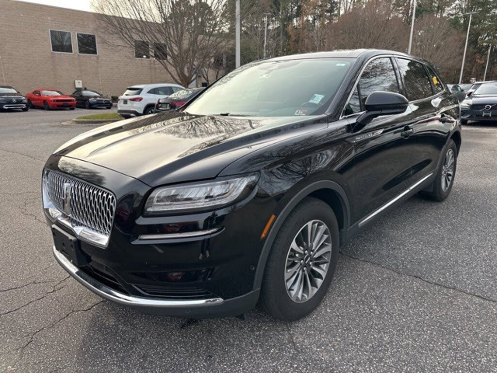 2023 Lincoln Nautilus Reserve FWD